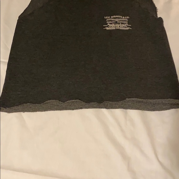 Vintage Levi’s Sweater Tee - Picture 4 of 4